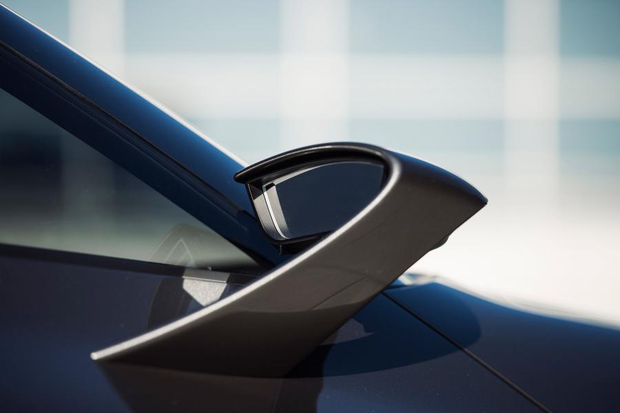  Toyota FT-1 Graphite Concept 2014 года  (фото 11 из 25)